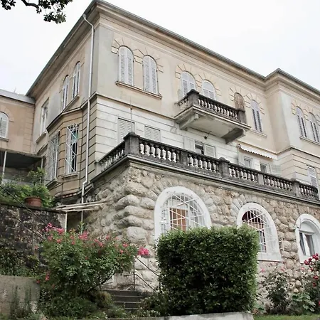Apartment Boutique Mia, Amazing Location With Parking Opatija